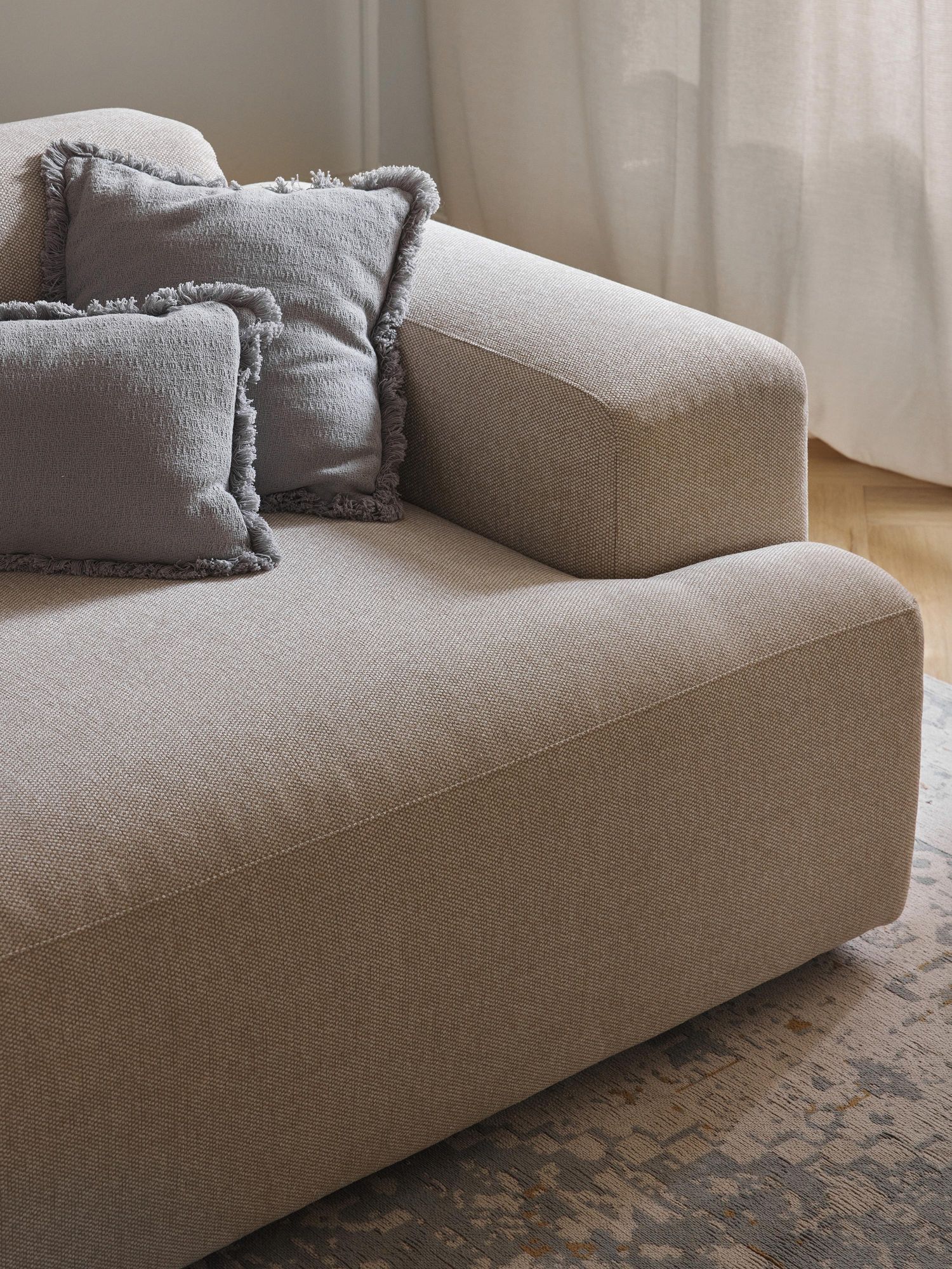 Dream Med L Shape - Image 95