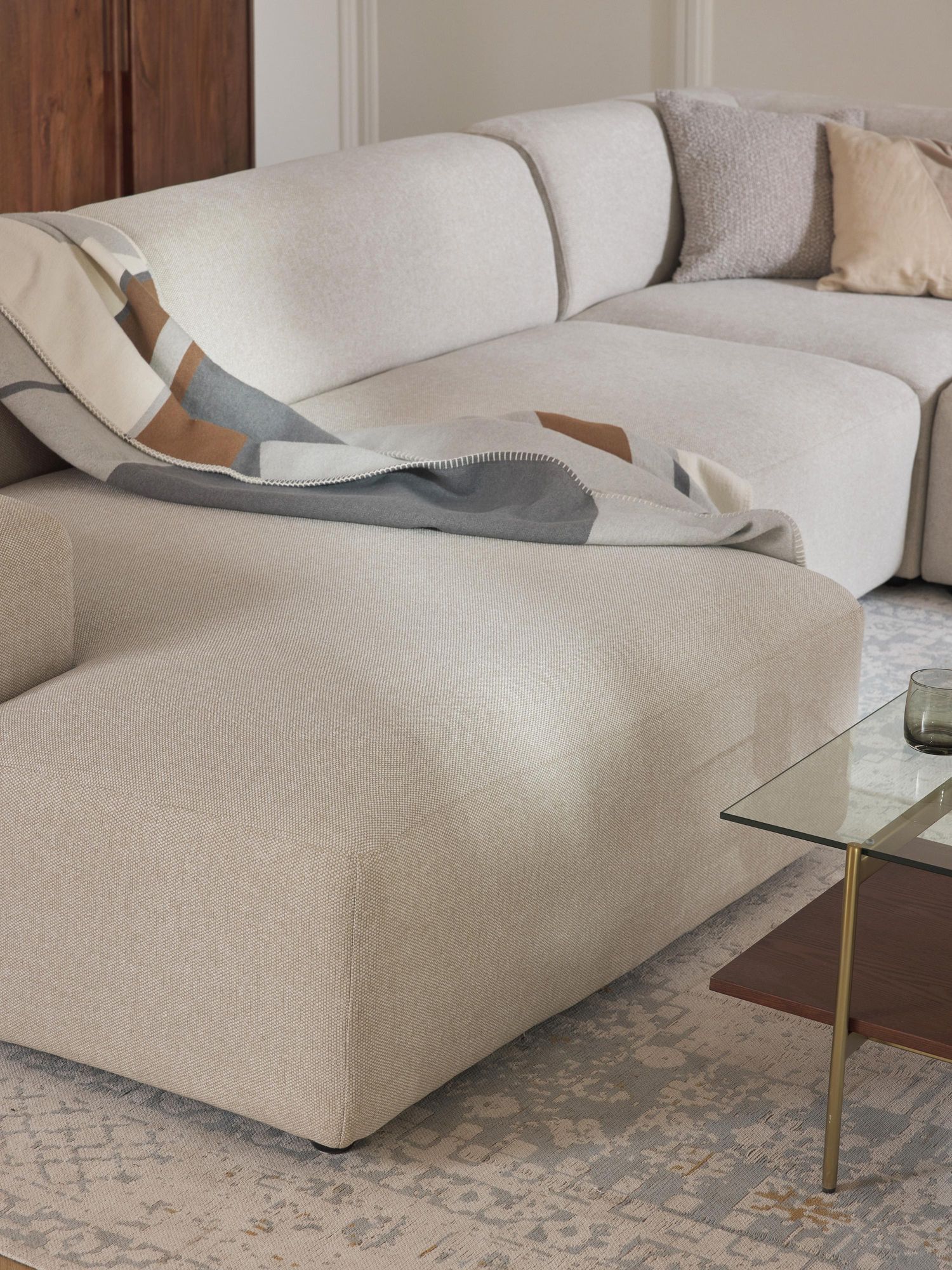 Dream U Shape - Image 95